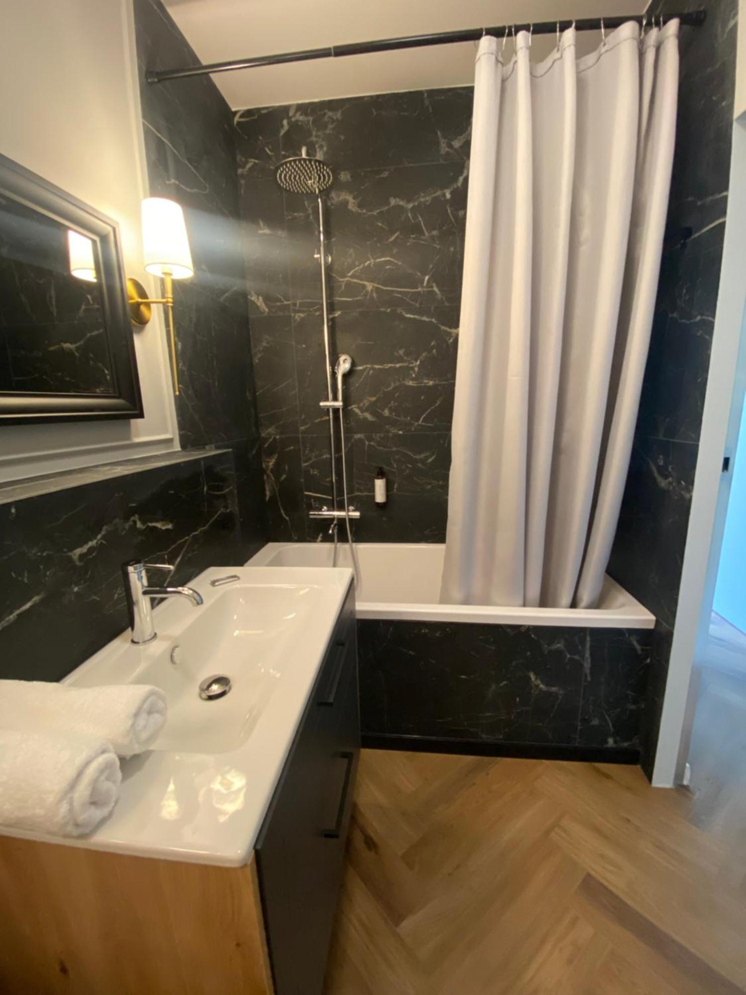 Natura Luxury Apartment Krakow Bagian luar foto